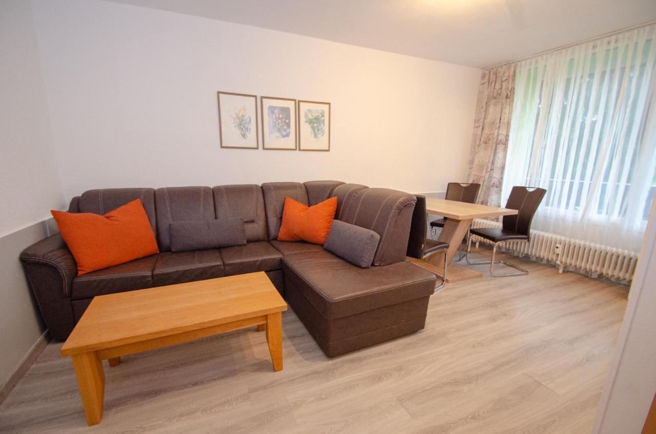 Low Budget Apartment Kitz 10 Kaprun Bagian luar foto