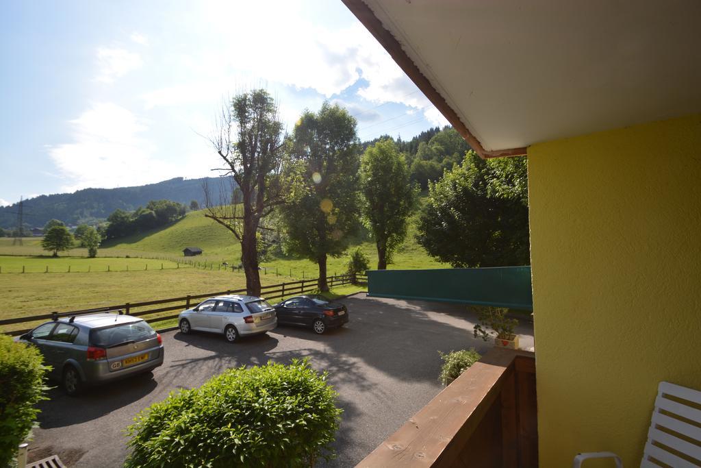 Low Budget Apartment Kitz 10 Kaprun Ruang foto