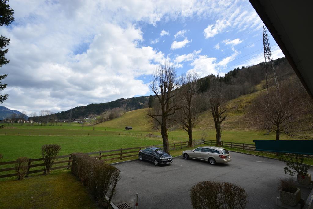 Low Budget Apartment Kitz 10 Kaprun Ruang foto