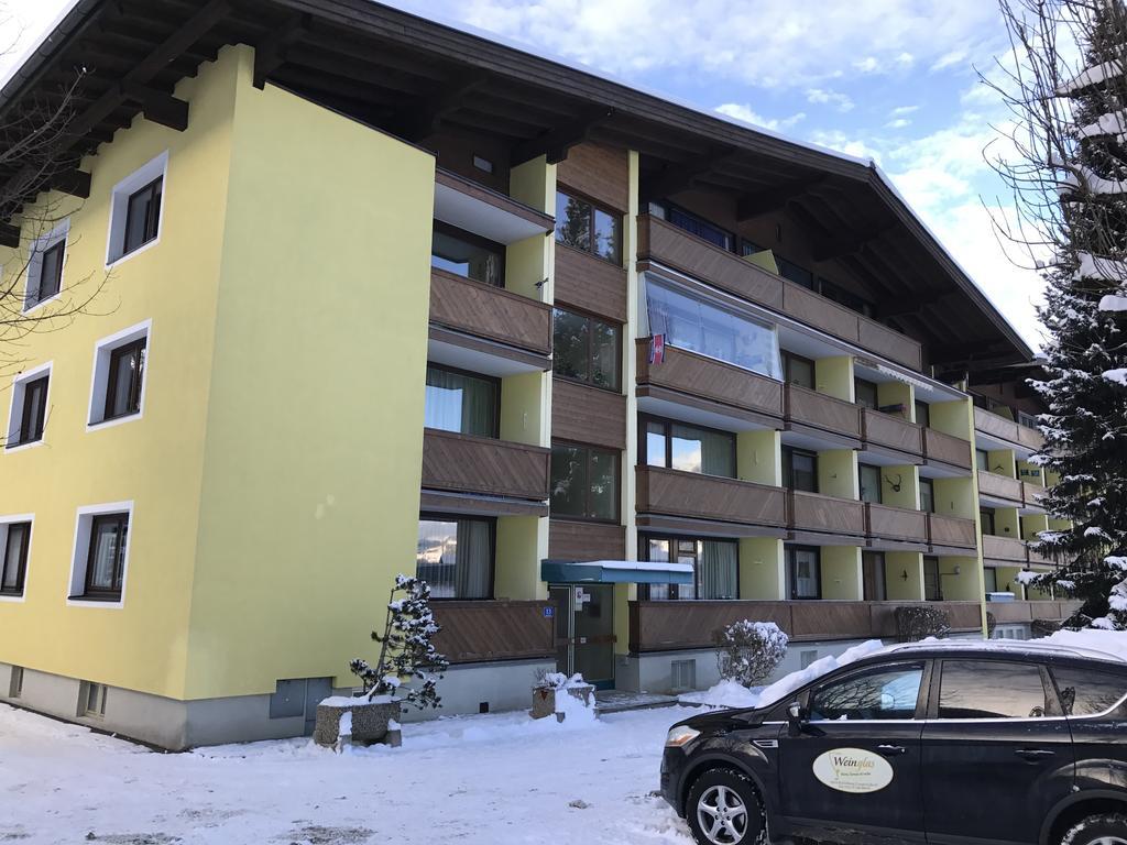 Low Budget Apartment Kitz 10 Kaprun Bagian luar foto